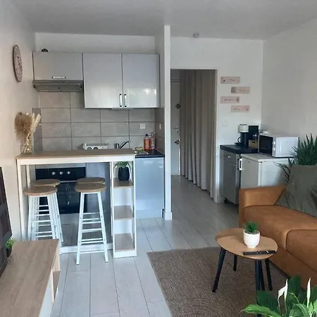 Casa Cosy Apartment Saint-Laurent-du-Var